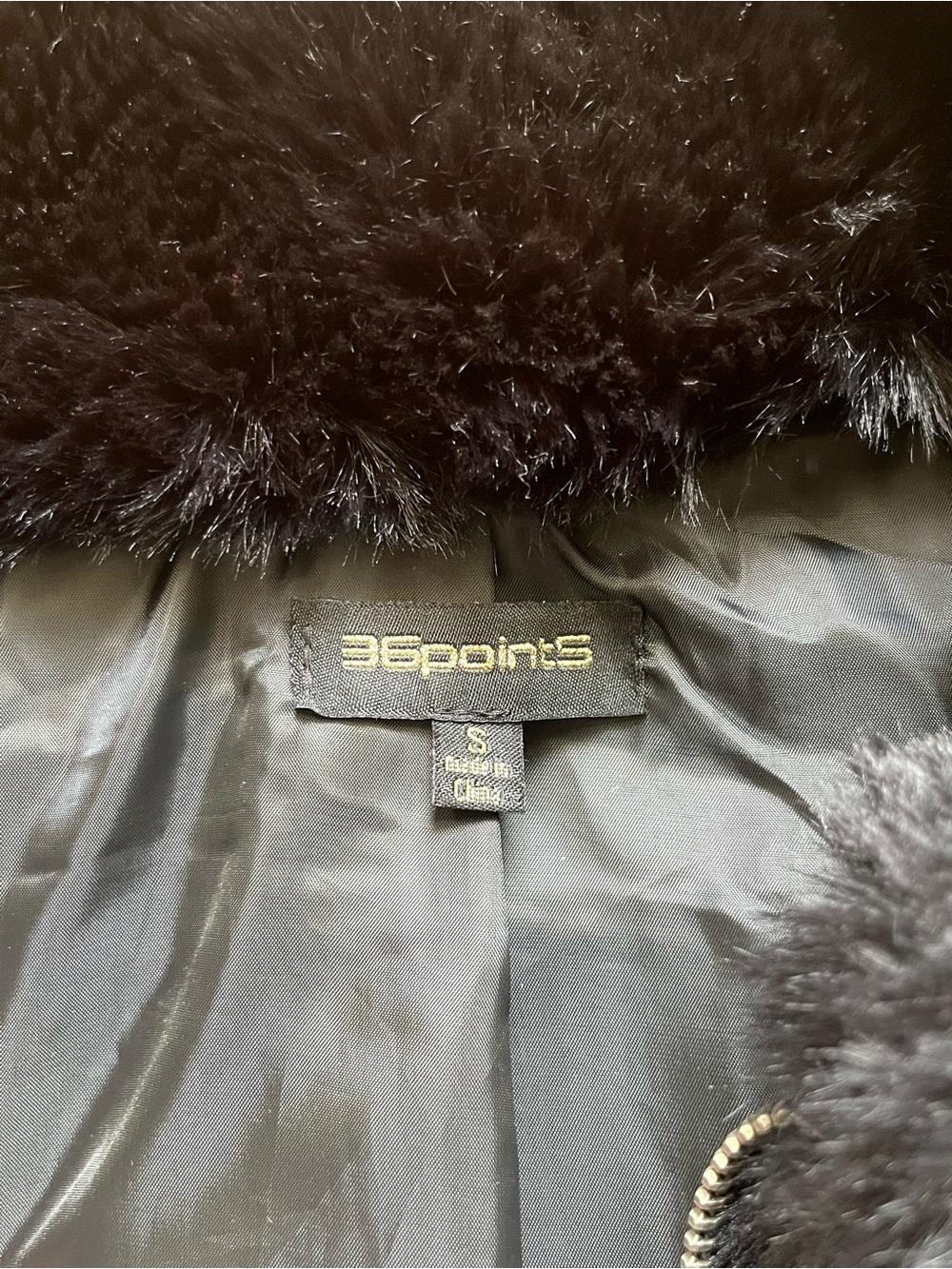 36point5 Cropped Black Faux Fur Jacket - Picture 3 of 5